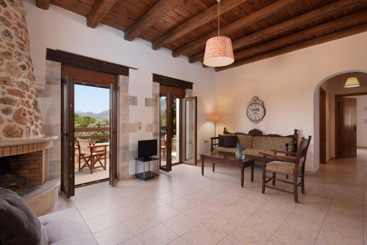Koules Estate, With Private Pools & Bbq - Embracing Nature, By Thinkvilla Argouli Εξωτερικό φωτογραφία