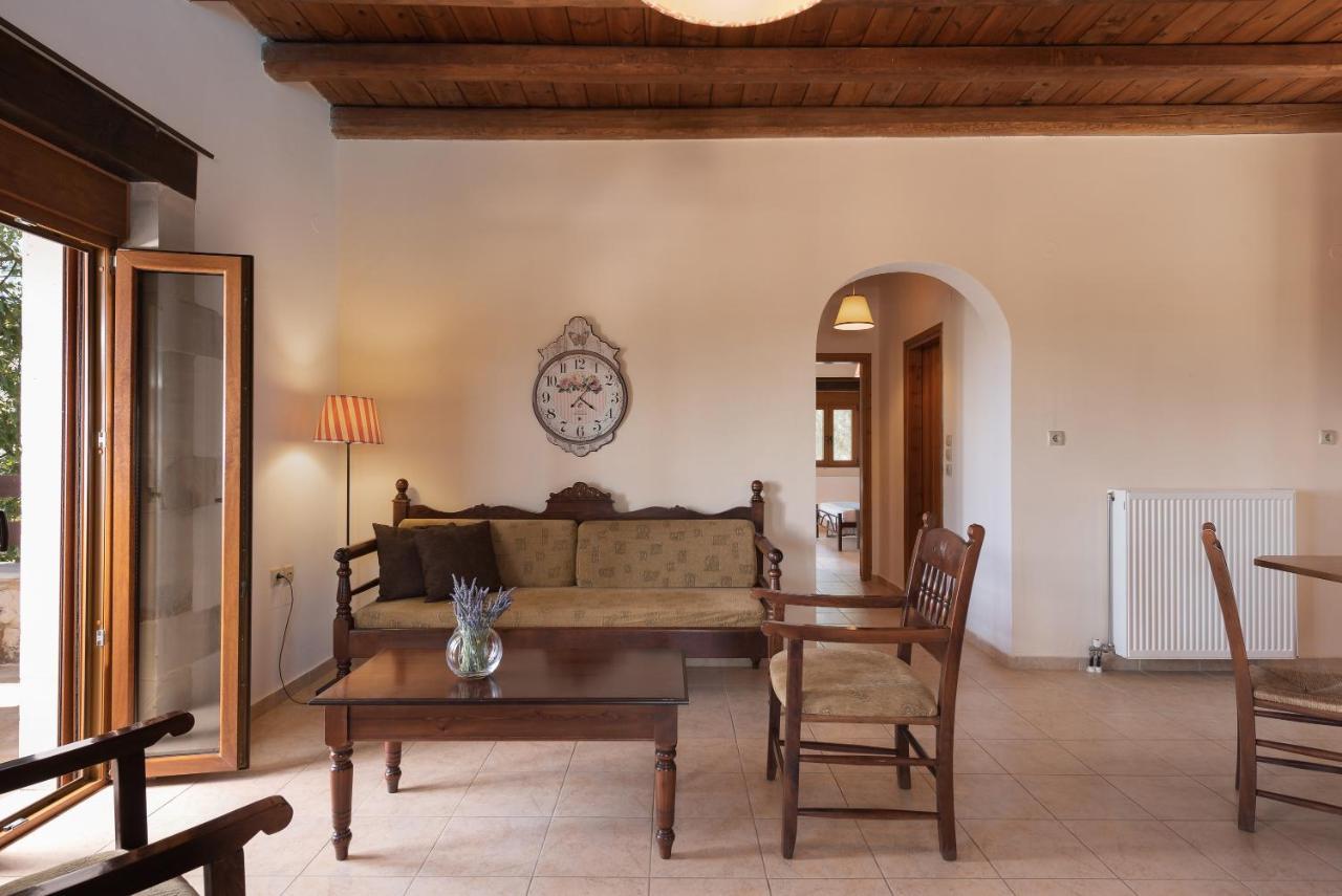 Koules Estate, With Private Pools & Bbq - Embracing Nature, By Thinkvilla Argouli Εξωτερικό φωτογραφία