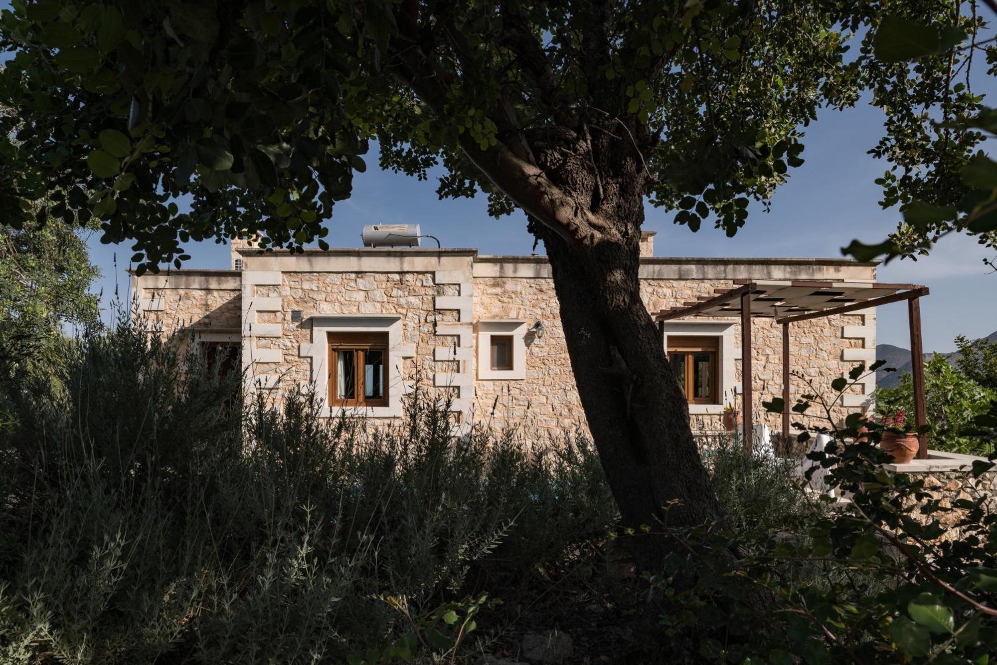 Koules Estate, With Private Pools & Bbq - Embracing Nature, By Thinkvilla Argouli Δωμάτιο φωτογραφία