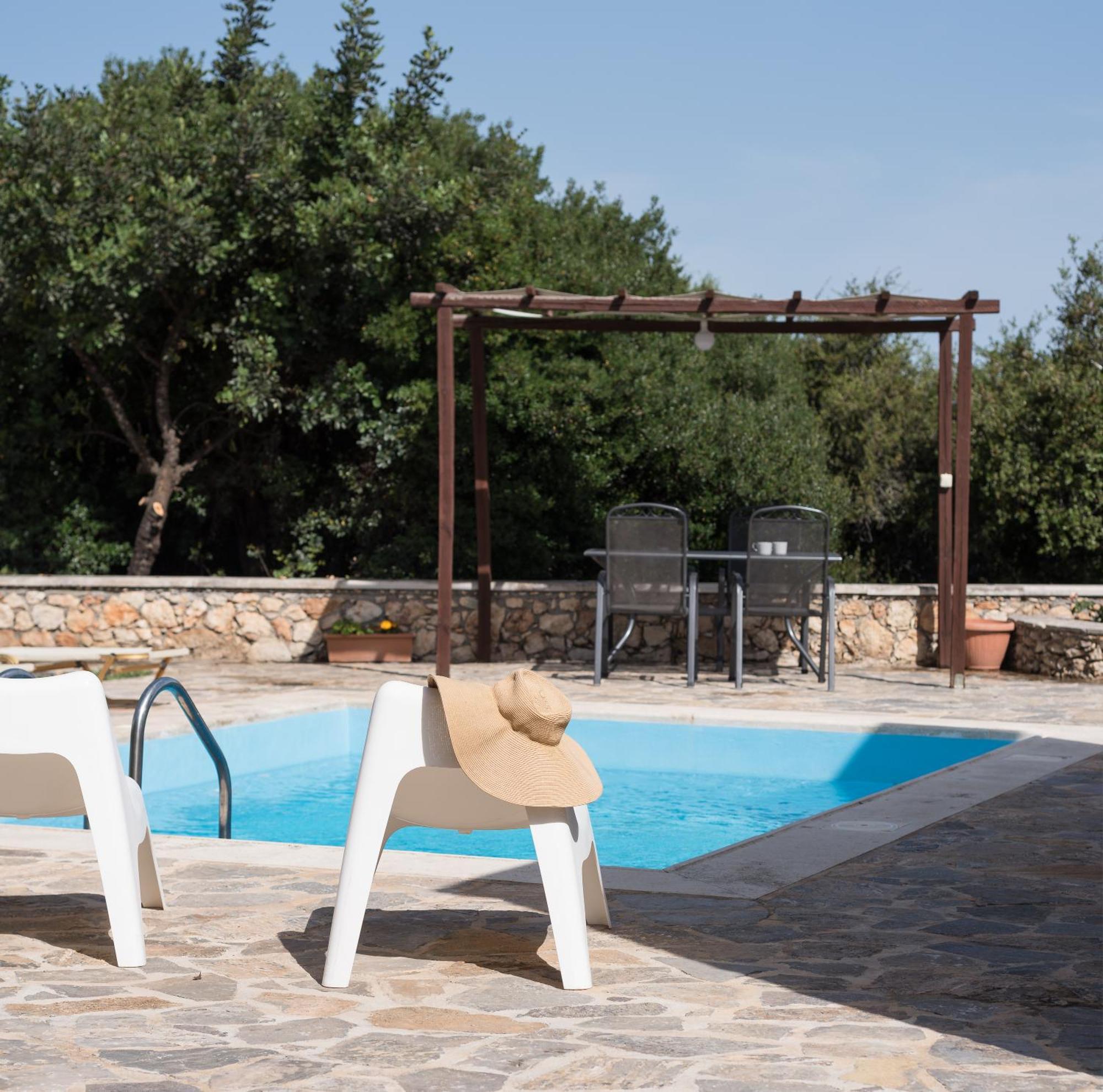 Koules Estate, With Private Pools & Bbq - Embracing Nature, By Thinkvilla Argouli Δωμάτιο φωτογραφία